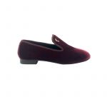 Slippers in bordeaux velvet with gold logo hand made in Italy, unisex model by Fragiacomo