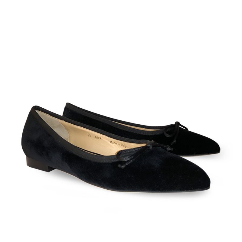 Ballerine in velluto nere, modello da donna, by Fragiacomo