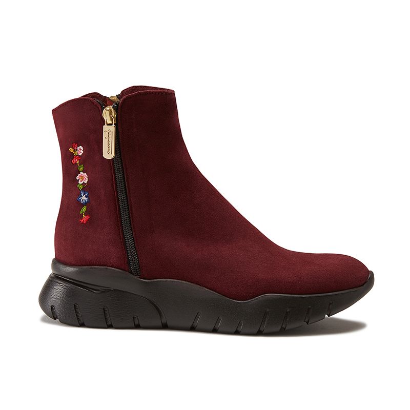 Bordeaux suede ankle boots hand made in Italy with zip and embroidery, women's model by Fragiacomo