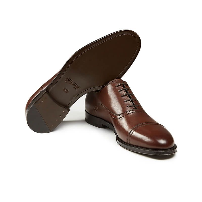 Light brown calfskin Oxford shoes with laces, hand made in Italy, elegant men's by Fragiacomo