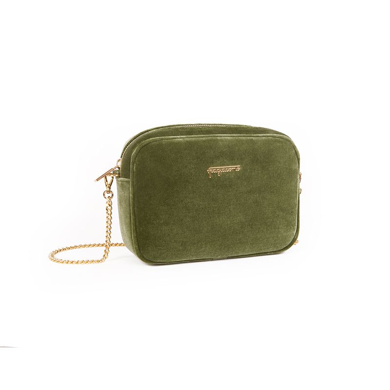 Camera bag in green velvet with gold accessories woman