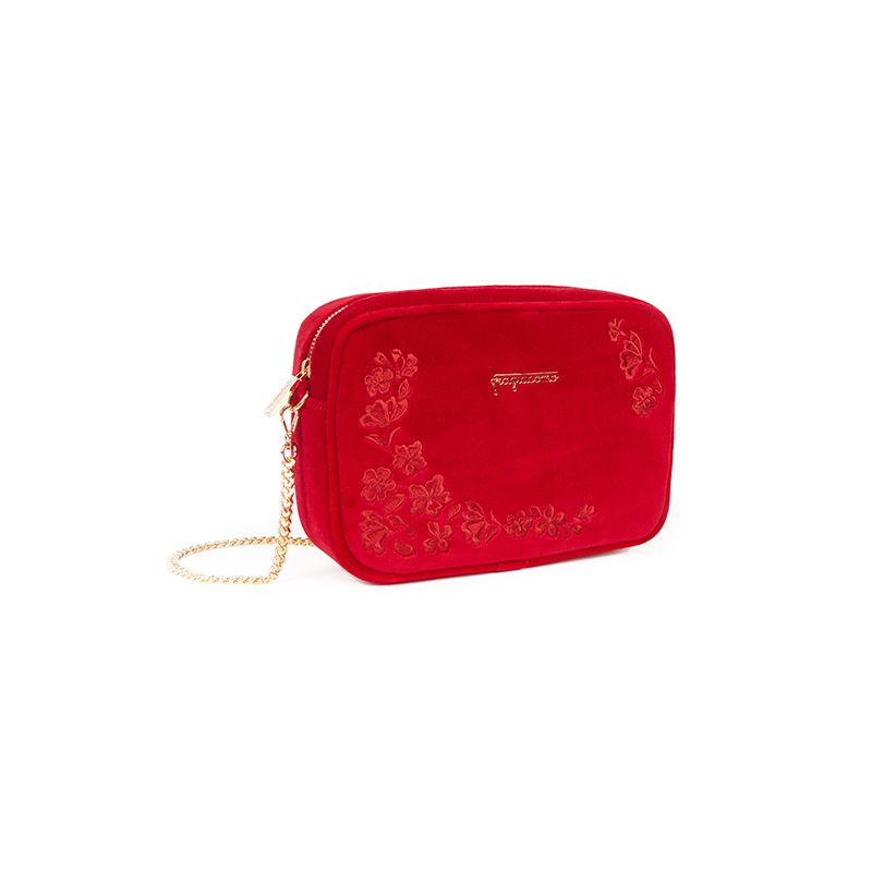 Camera bag in red velvet with floral embroidery and gold accessories woman