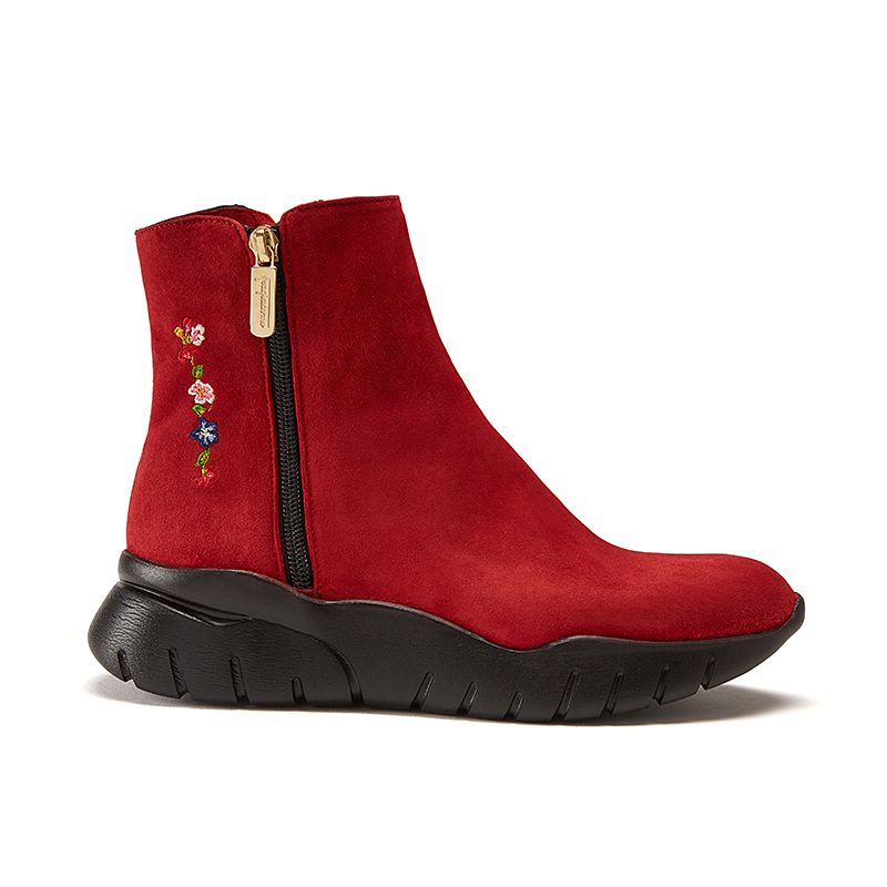Red suede ankle boots hand made in Italy with zip and embroidery, women's model by Fragiacomo
