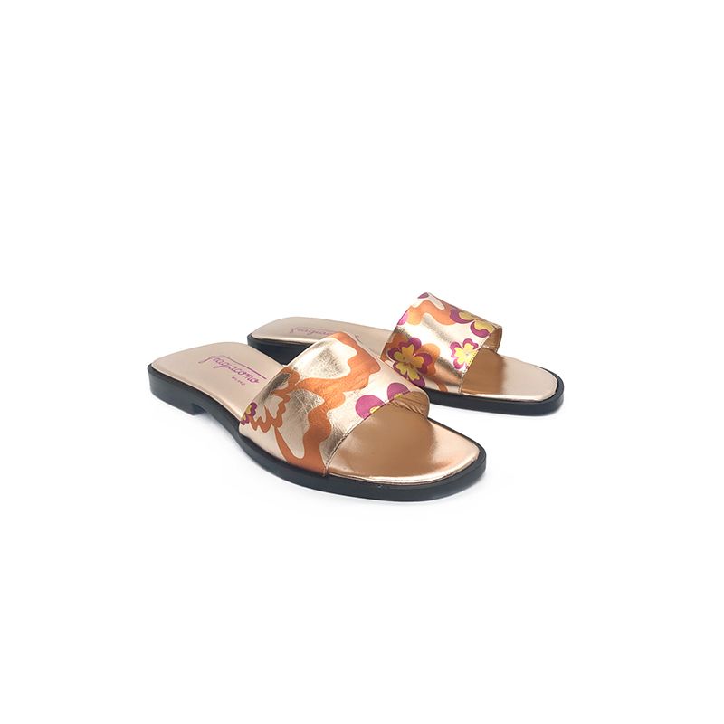 Rose gold laminated leather flat sandals with multicolor floral pattern hand made in Italy, women's model by Fragiacomo
