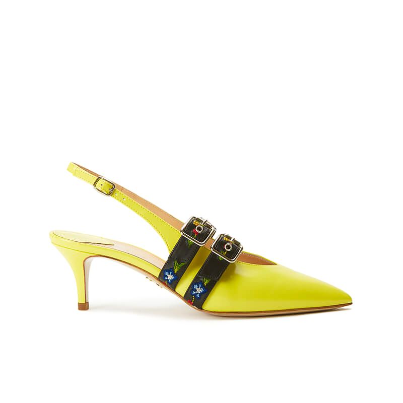 Slingback in vernice gialla con cinturino ricamato e tacco 55mm, collezione SS19 by Fragiacomo